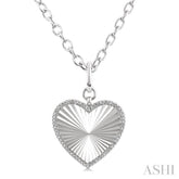 1/10 Ctw Heart Fluted Medallion Round Cut Diamond Pendant With Chain in Sterling Silver