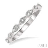 1/10 Ctw Pear and Rhombus Shape Lattice Round Cut Diamond Wedding Band in 14K White Gold