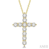 1 1/2 Ctw Round Cut Diamond Cross Pendant in 14K Yellow Gold with Chain