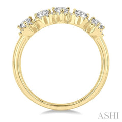 1 Ctw Pear Shape 5 Stone Pear & Round Cut Diamond Halo Wedding Band in 14K Yellow Gold