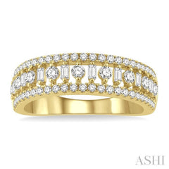 3/4 Ctw Baguette and Round Cut Diamond Fashion Band in 14K Yellow Gold