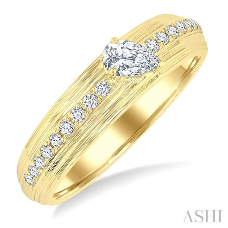 1/3 Ctw Textured Shank Tilted Pear and Round Cut Diamond Fashion Band in 14K Yellow Gold