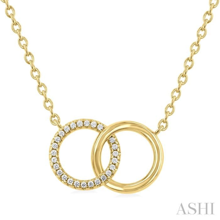 1/10 Ctw Interlocked Circle Single Cut Diamond Fashion Petite Pendant With Chain in 10K Yellow Gold