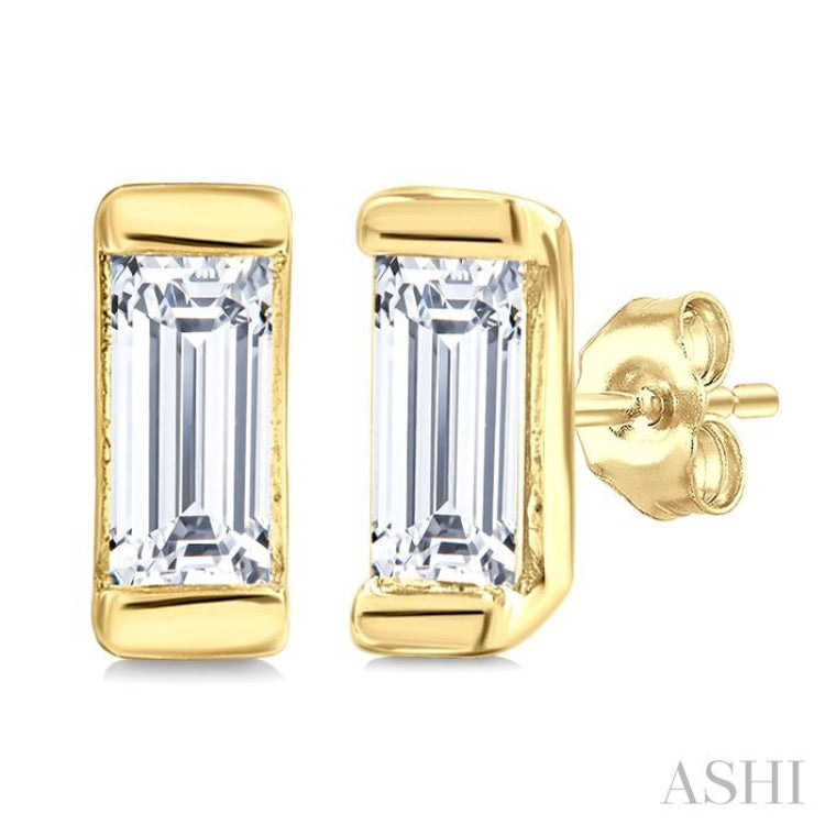 1/10 Ctw Baguette Diamond Petite Fashion Earrings in 10K Yellow Gold