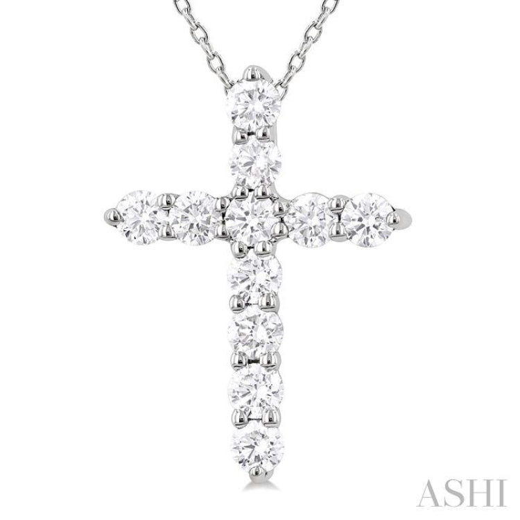 1/3 Ctw Round Cut Diamond Cross Pendant With Chain in 14K White Gold