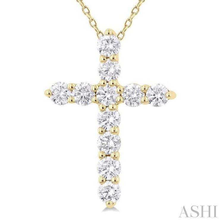 1/3 Ctw Round Cut Diamond Cross Pendant With Chain in 14K Yellow Gold