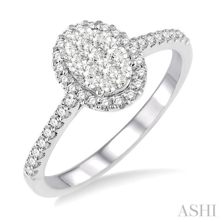 1/2 Ctw Oval Shape Diamond Lovebright Ring in 14K White Gold