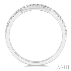 1/4 Ctw Twisted Round Cut Diamond Wedding Band in 14K White Gold