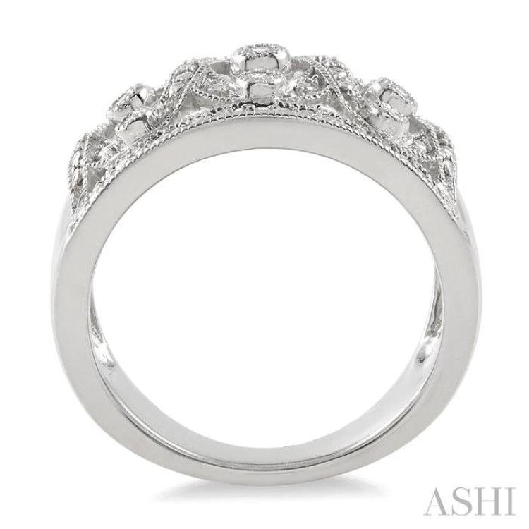 1/6 Ctw Round Cut Diamond Fashion Ring in Sterling Silver