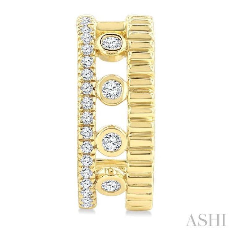 1/5 Ctw Bezel and Prong Set Round Cut Diamond Bold Fluted Fashion Earrings in 10K Yellow Gold