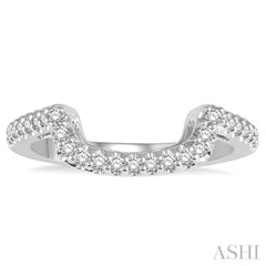 1/4 Ctw Round Cut Diamond Wedding Band in 14K White Gold