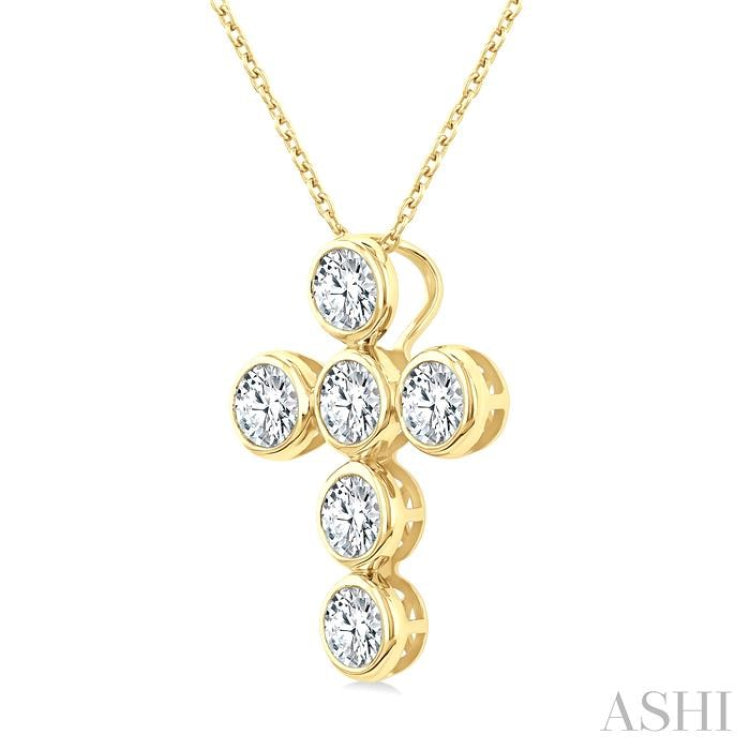2 Ctw Round Cut Diamond 6-Stone Bezel Set Cross Pendant With Chain in 14K Yellow Gold