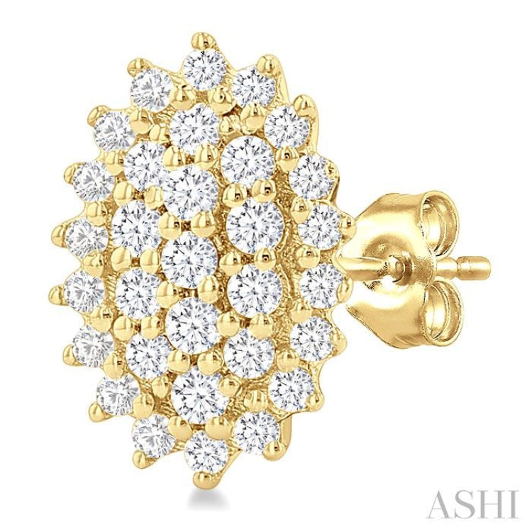1/5 Ctw Petite Oval Shape Round Cut Diamond Cluster Fashion Stud Earring in 10K Yellow Gold