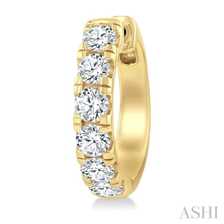 3 Ctw Round Cut Diamond Hoop Earrings in 14K Yellow gold