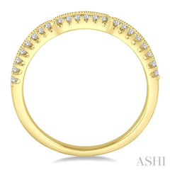 1/5 Ctw Round Cut Diamond Wedding Band in 14K Yellow Gold