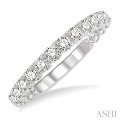 1/2 Ctw Lattice Round Cut Diamond Wedding Band in 14K White Gold