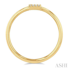 1/20 Ctw Initial 'E' Round Cut Diamond Fashion Ring in 10K Yellow Gold