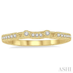 1/10 Ctw Round Cut Diamond Wedding Band in 14K Yellow Gold