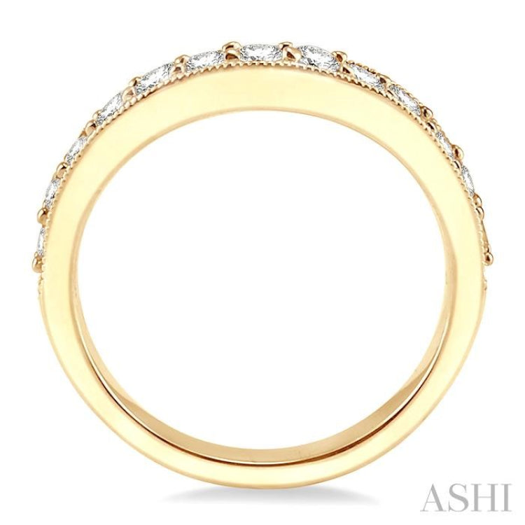 1 Ctw Round Cut Diamond 'V' Shape Band in 14K Yellow Gold