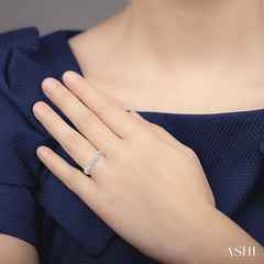 1/5 Ctw Diamond Wedding Band in 14K White Gold