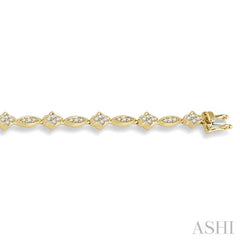 1 1/10 Ctw Marquise and Floral Link Diamond Bracelet in 14K Yellow Gold