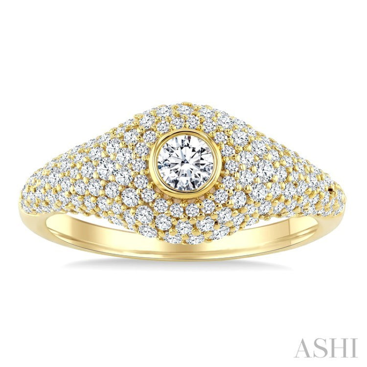 1 1/10 Ctw Pave Set Round Shape and Round Cut Diamond Fashion Signet Ring in 14K Yellow Gold