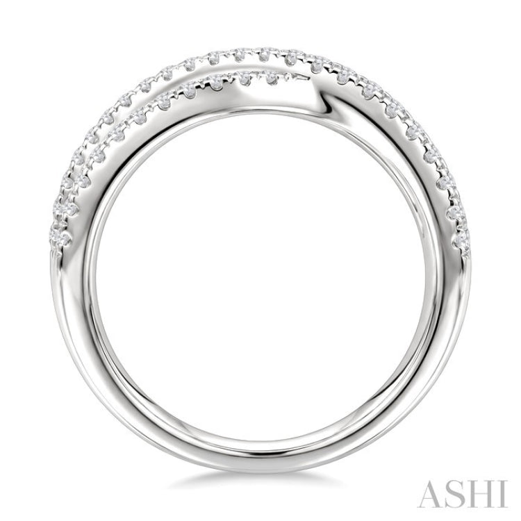 1 Ctw Round Cut Diamond Criss-Cross Bold Fashion Band in 14K White Gold