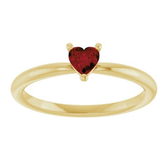 14K Yellow Gold Natural Mozambique Garnet Heart Solitaire Ring