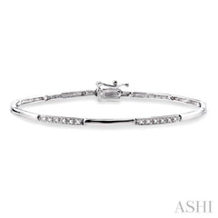 1/4 Ctw Round Cut Diamond Bracelet in 10K White Gold
