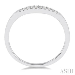 1/20 Ctw Round Cut Diamond Wedding Band in 14K White Gold