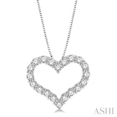 1 Ctw Heart Shape Round Cut Diamond Pendant With Chain in 14K White Gold