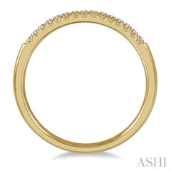 1/10 Ctw 15Stones Round Cut Diamond Wedding Band in 14K Yellow Gold