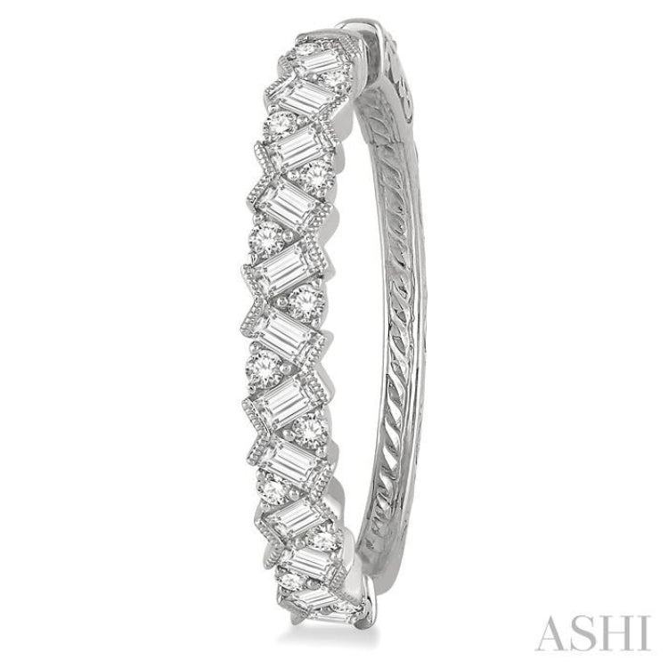 2 Ctw Zigzag Baguette and Round Cut Diamond Hoop Earring in 14K White Gold