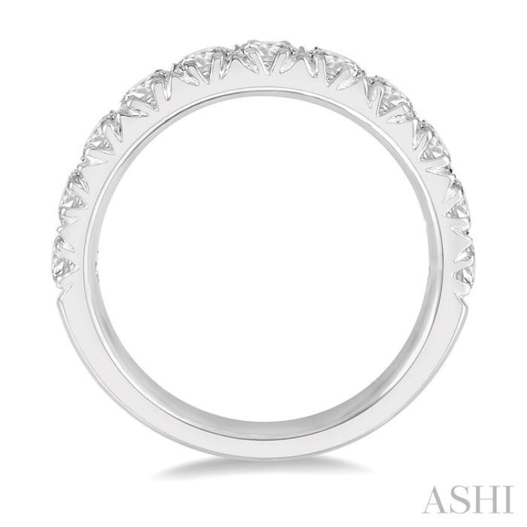 1 1/2 Ctw 11 Stone Round Cut Diamond Wedding Band in 14K White Gold