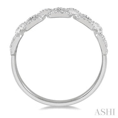 1/4 Ctw Box Chain Link Round Cut Diamond Ladies Band in 14K White Gold