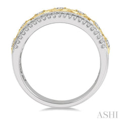 3/8 Ctw Lattice Two Tone Round Cut Diamond Fashion Band in 14K White and Yellow Gold