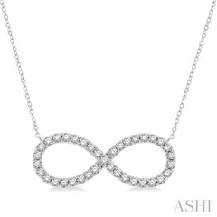 1 Ctw Round Cut Diamond Infinity Pendant With Chain in 14K White Gold