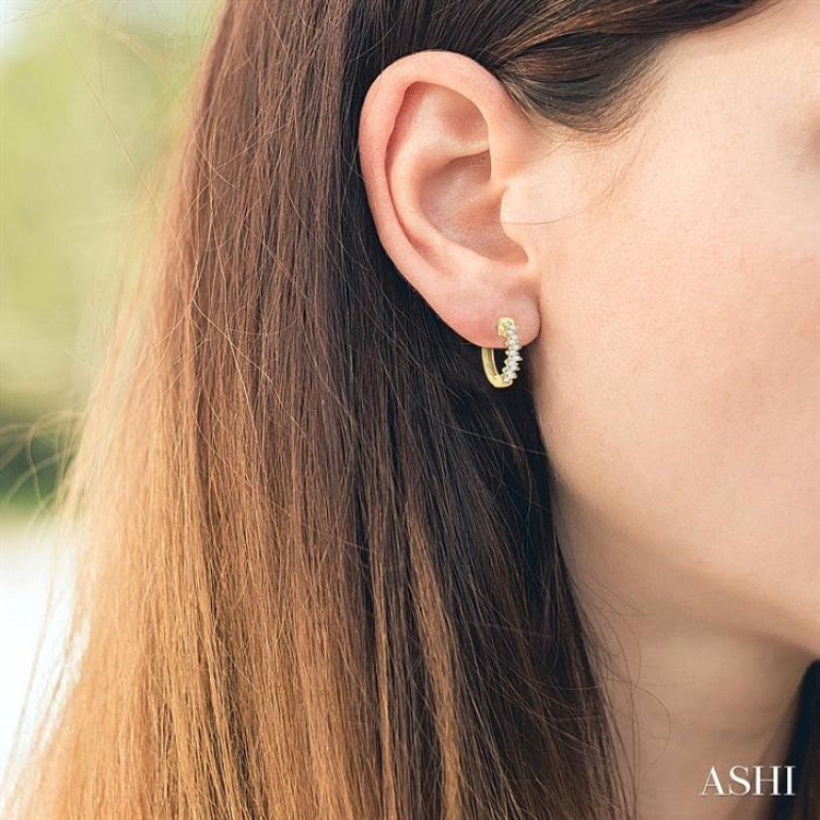 1/3 Ctw Petite Scatter Baguette Cut Diamond Fashion Huggies in 10K Yellow Gold