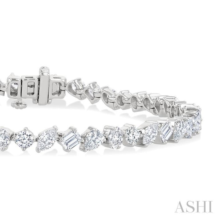 5 3/4 Ctw Mixed Shape Cut Diamond Fashion Bracelet in 14K White Gold