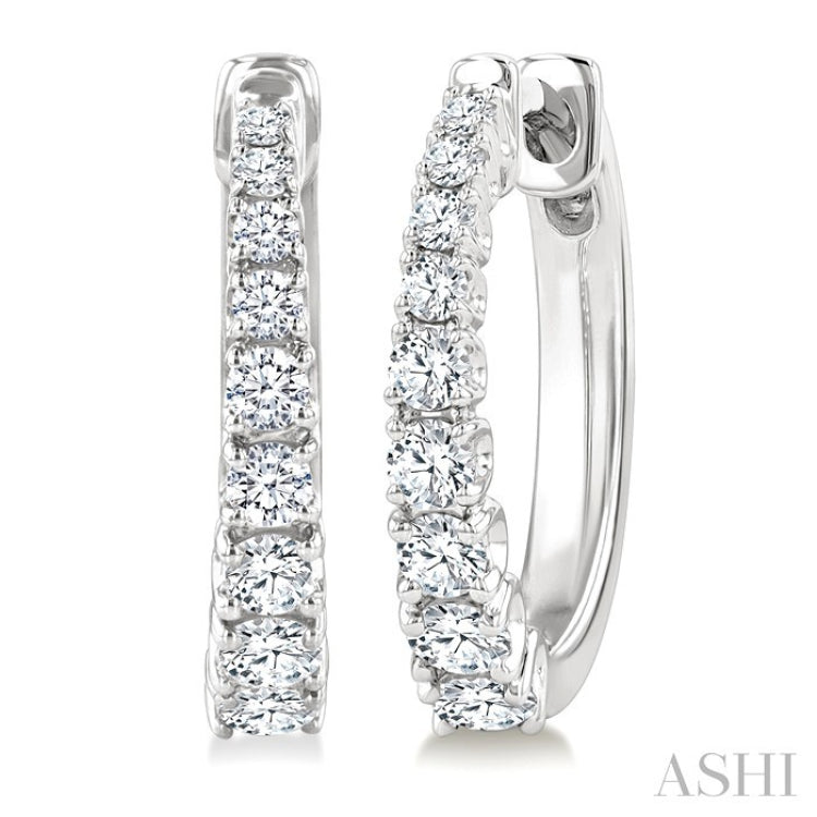 1/2 Ctw Graduated Round Cut Diamond Fashion Hoop Earrings in 14K White Gold