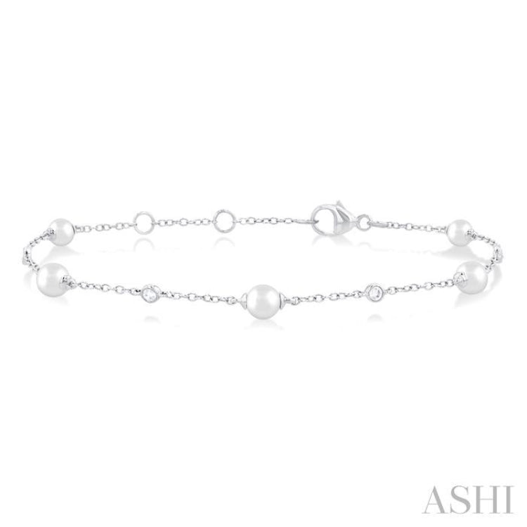 4 MM Round Shape Cultured Pearl and 1/20 Ctw Round Cut Diamond Fashion Station Bracelet in 14K White Gold