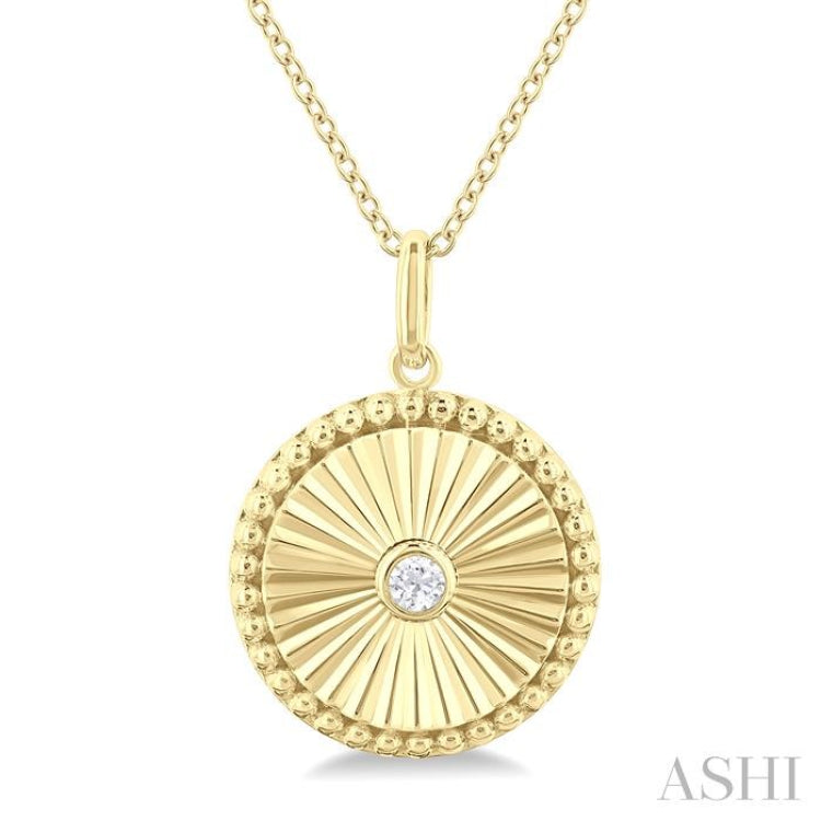 1/20 Ctw Round fluted medallion Round Cut Diamond Pendant With Chain in 14K Yellow Gold