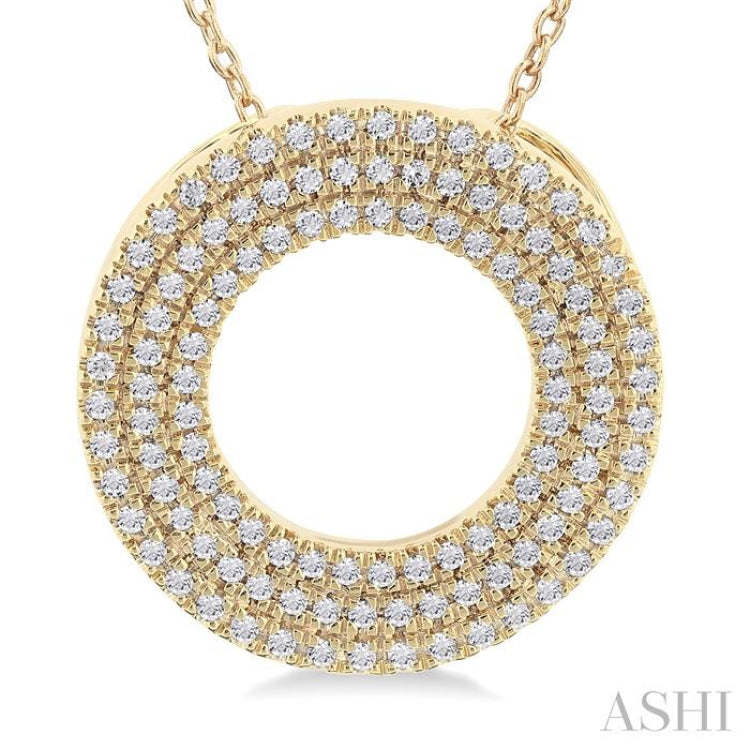 1/3 Ctw Circle Triple Row Round Cut Diamond Fashion Pendant With Chain in 14K Yellow Gold