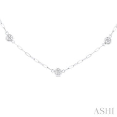 1/2 Ctw Bezel Set Round Cut Diamond Paperclip Station Necklace in 14K White Gold