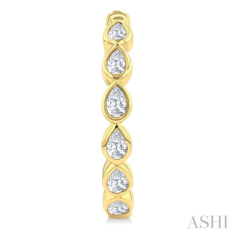 1 Ctw Bezel Set Pear Cut Diamond Fashion Hoop Earring in 14K Yellow Gold