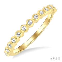 1/6 Ctw Half Eternity Bezel Set Round Cut Diamond Fashion Band in 10K Yellow Gold