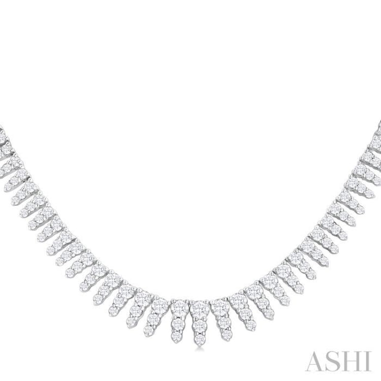 5 Ctw Graduated Round Cut Waterfall Diamond Necklace in 14K White Gold