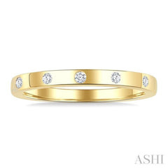 1/4 Ctw Flush Bezel Set Diamond Fashion Band in 14K Yellow Gold