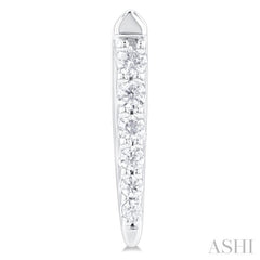 1/10 Ctw Petite Vertical Bar Graduated Round Cut Diamond Fashion Stud Earring in 10K White Gold