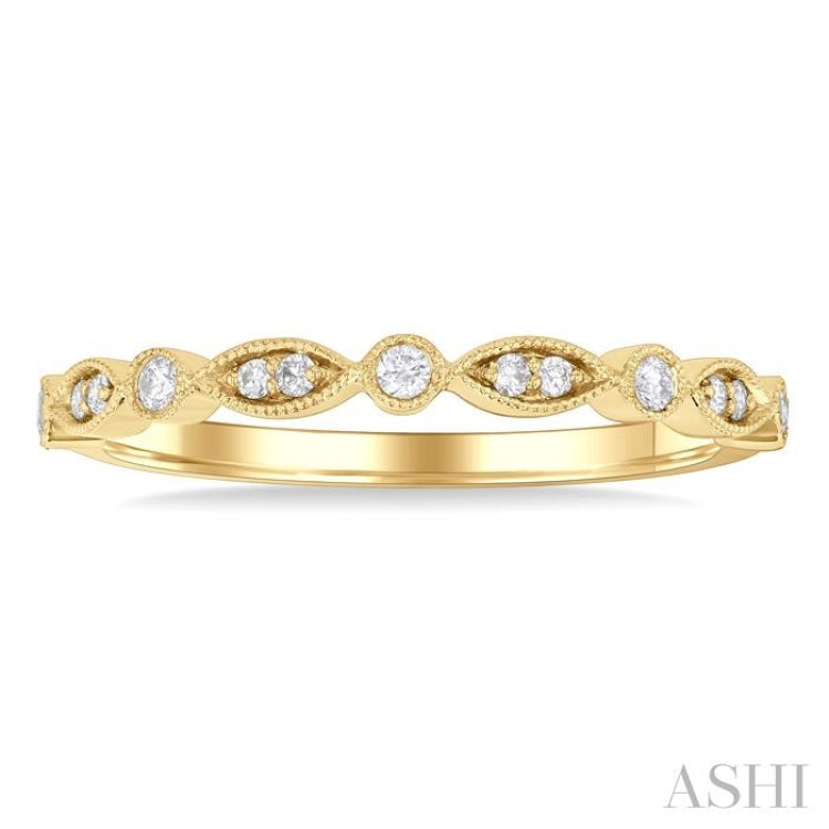 1/10 Ctw Marquise and Circular Motif Carved Round Cut Diamond Stackable Wedding Band in 14K Yellow Gold